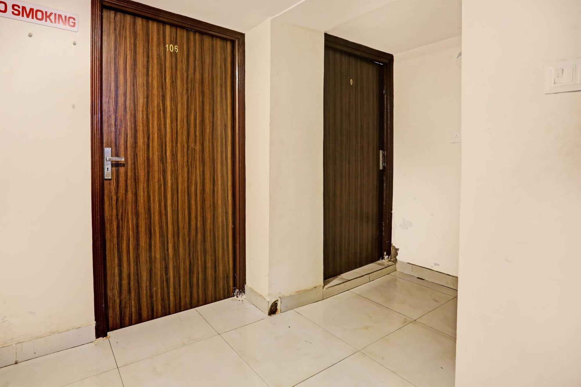 Hotel O Saffron Night Stay Amritsar Exterior photo